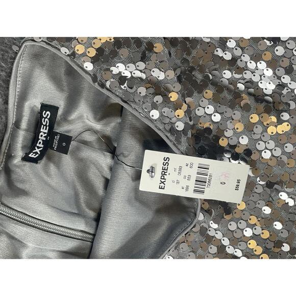 NWT Express Silver Sequin Women's Fitted Pencil Skirt - Size 0 - Picture 3 of 6